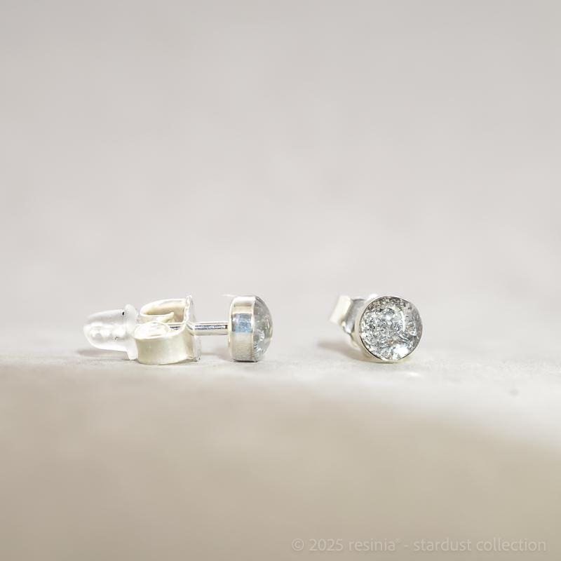 Ohrstecker Gemini – 4 mm, 925 Silber mit Meteoritenstaub – Bild 6